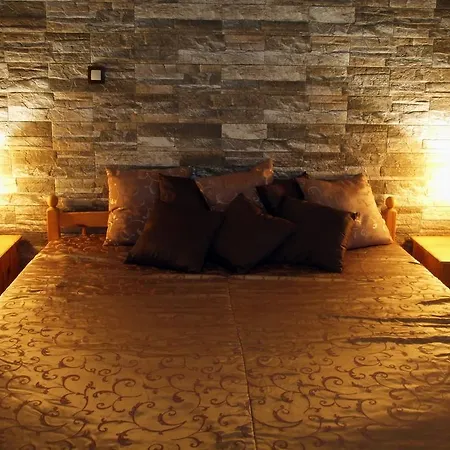 Apartment Citihost Karoly Koerut