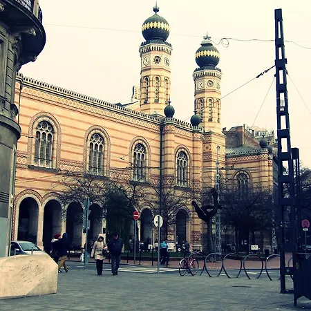 Citihost Karoly Koerut * Budapest