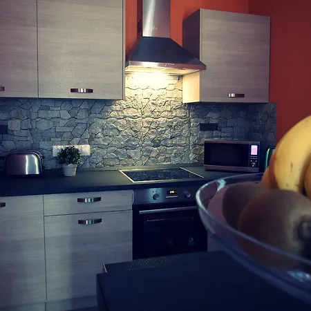 Appartement Citihost Karoly Koerut